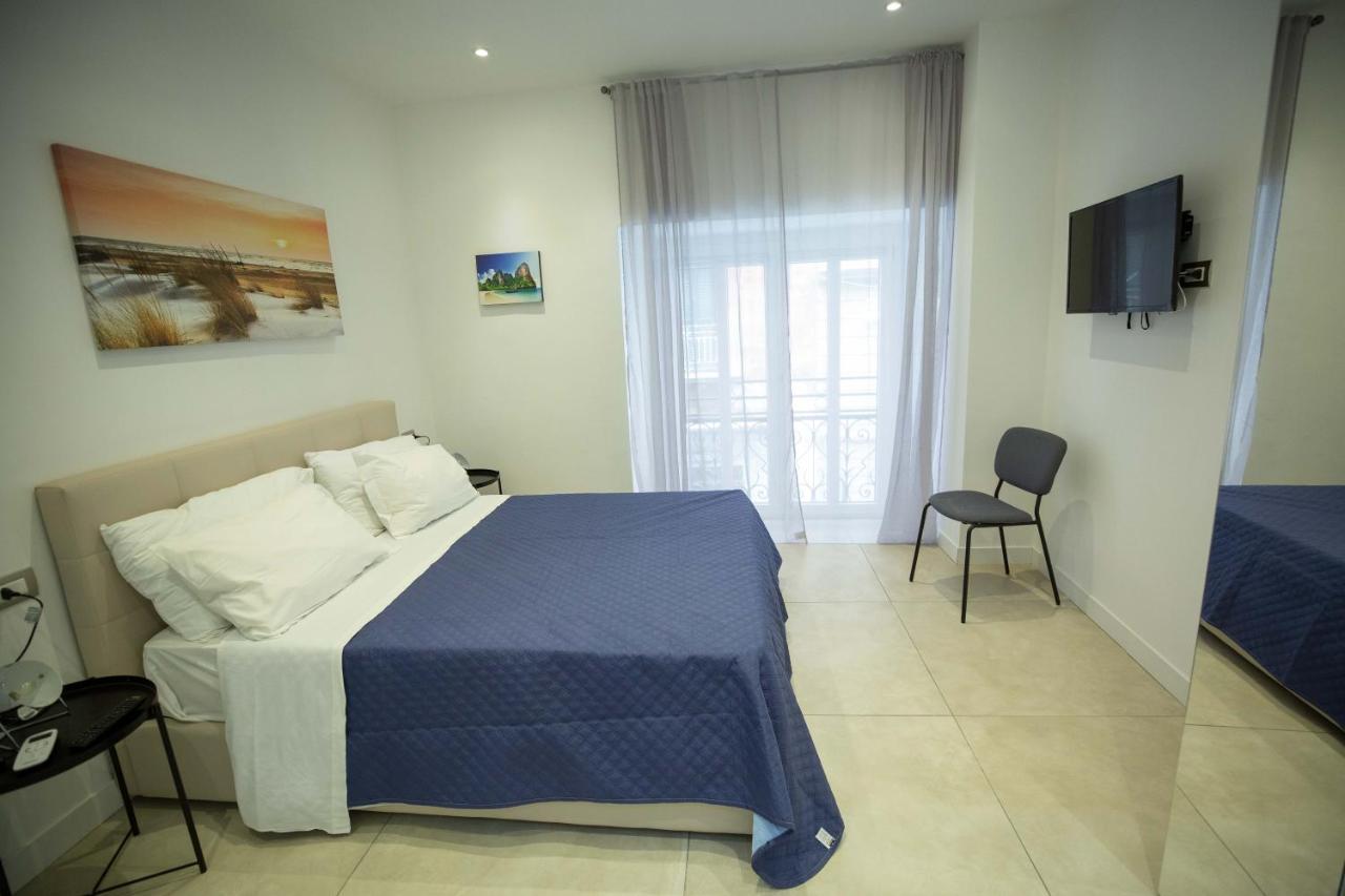 Apartmán Napolidays Downtown Naples By Dimorra Exteriér fotografie