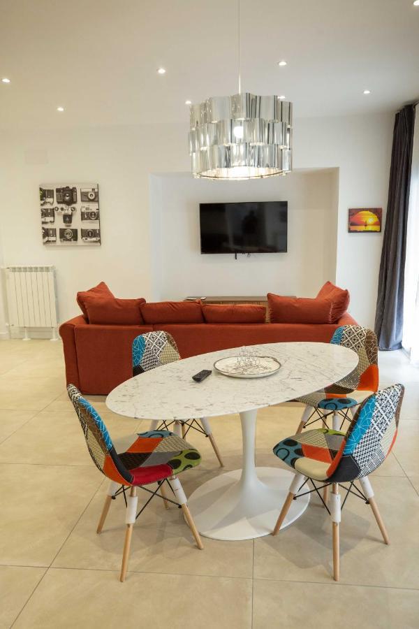 Apartmán Napolidays Downtown Naples By Dimorra Exteriér fotografie